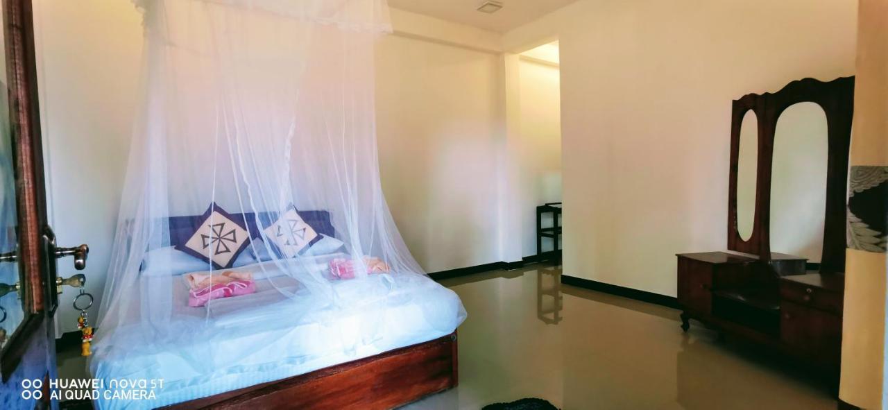 Dulmini Homestay Ella Exterior photo
